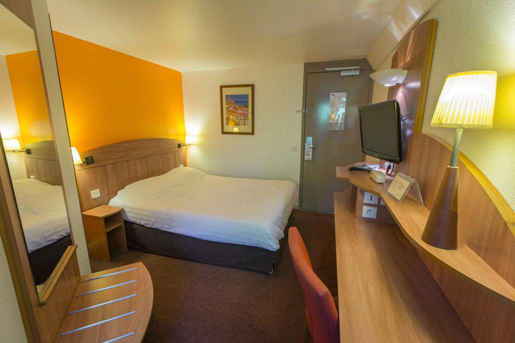 คอมฟอร์ต โฮเต็ล เกรอนอบล์ เมล็อง ไมย์ลอง Hotel เมย์ล็อง ห้อง รูปภาพ